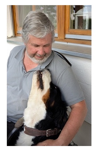 Burkhard mit Hündin Ronja